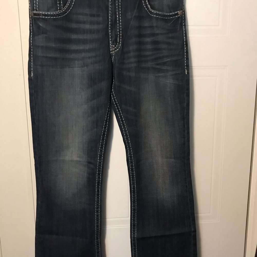 Wrangler’s Rock 47 denim jeans for men size 38/36 slim boot.